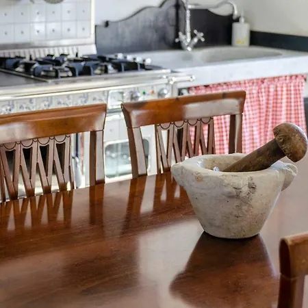 Altido Lovely Apt For 4, With Seaview Moments From Apartment Sestri Levante