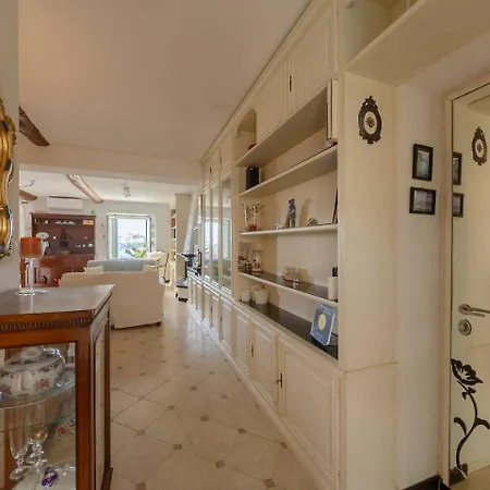 Altido Lovely Apt For 4, With Seaview Moments From Sestri Levante